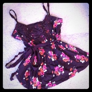 Sold!!! Floral spaghetti strap tank